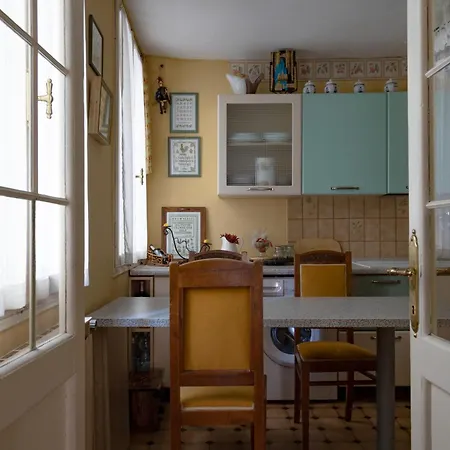Lorenzo's Apartment *