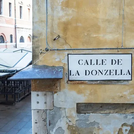 Ca' Donzella, Rialto Apartamento *