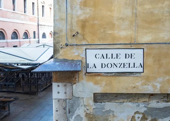 Ca' Donzella, Rialto Apartman *